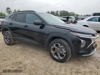 2025 Chevrolet Trax LT with VIN KL77LHEP9SC102793, listed as a Copart auction lot 54442205 with 3,730 mi miles and Salvage Title. Bid and sale history available at carsss.com. Image 4.