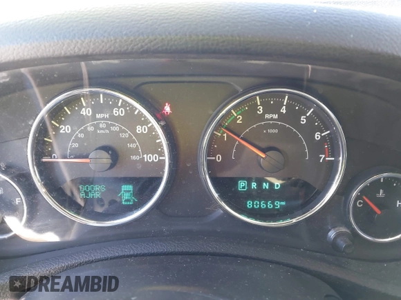 2018 Jeep Wrangler JK Unlimited Sport with VIN 1C4BJWDG9JL874850, listed as a IAAI auction lot 41482613 with 80,669 mi miles. Bid and sale history available at carsss.com. Image 7.