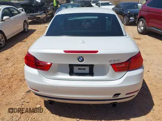 2014 BMW 4 Series 435i z VIN WBA3T3C5XEP737022, wystawiony jako IAAI lot #42135541 z przebiegiem 70 080 mil mil oraz . Historia ofert i sprzedaży dostępna na DreamBid. Obrazek 16.