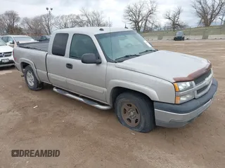2004 Chevrolet Silverado 1500 Z71 with VIN 1GCEK19T54Z139397, listed as a IAAI auction lot 41932448 with 257,211 mi miles. Bid and sale history available at carsss.com. Image 1.