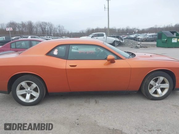 2011 Dodge Challenger z VIN 2B3CJ4DG0BH508297, wystawiony jako IAAI lot #42006059 z przebiegiem 85 242 mil mil oraz . Historia ofert i sprzedaży dostępna na DreamBid. Obrazek 13.
