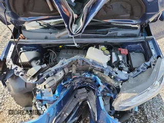 2020 Chevrolet Trax LT with VIN KL7CJLSBXLB332009, listed as a Copart auction lot 62892085 with 31,802 mi miles and Salvage title. Bid and sale history available at DreamBid. Image 12.