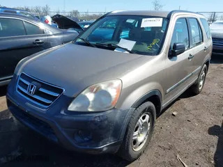 2006 Honda CR-V LX with VIN SHSRD68516U404121, listed as a IAAI auction lot 41981673 with 229,028 mi miles. Bid and sale history available at carsss.com. Image 2.