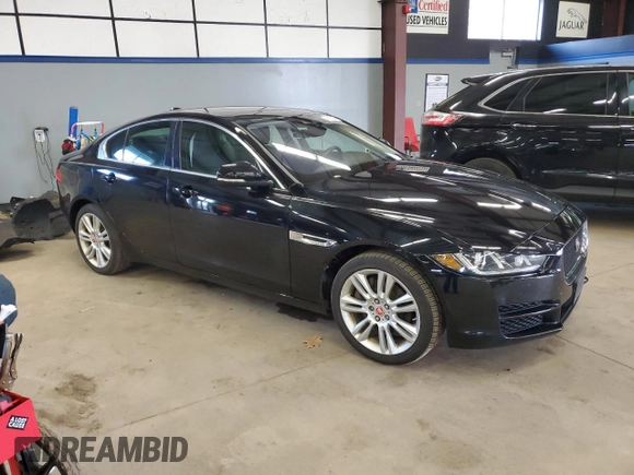 2019 Jaguar XE 25t Premium with VIN SAJAJ4FX5KCP54124, listed as a Copart auction lot 45630804 with 44,781 mi miles. Bid and sale history available at carsss.com. Image 4.