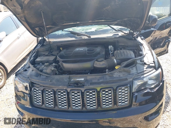 2017 Jeep Grand Cherokee Laredo with VIN 1C4RJFAG7HC894947, listed as a IAAI auction lot 40041978 with 1 mi miles. Bid and sale history available at carsss.com. Image 10.