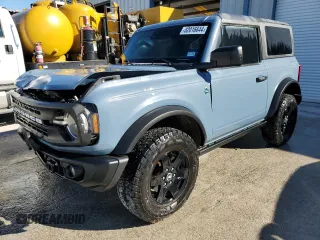2024 Ford Bronco Black Diamond with VIN 1FMDE1AH5RLA05733, listed as a Copart auction lot 82016644 with 3,629 mi miles and Salvage Title. Bid and sale history available at carsss.com. Image 1.