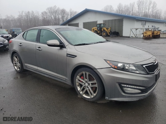 2013 Kia Optima SX w/Limited Pkg with VIN 5XXGR4A64DG215545, listed as a Copart auction lot 50020945 with 146,049 mi miles and Clean Title. Bid and sale history available at carsss.com. Image 4.