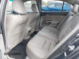 2010 Honda Accord EX-L z VIN 1HGCP3F88AA028844, wystawiony jako IAAI lot #41849673 z przebiegiem 232 689 mil mil oraz . Historia ofert i sprzedaży dostępna na DreamBid. Obrazek 8.