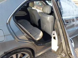 2015 Mercedes-Benz E 350 Sport with VIN WDDHF5KBXFB092315, listed as a IAAI auction lot 41881151 with 67,273 mi miles and . Bid and sale history available at DreamBid. Image 8.