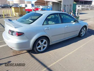 2007 Mazda Mazda6 i Sport VE with VIN 1YVHP80CX75M46817, listed as a IAAI auction lot 41896137 with 163,407 mi miles. Bid and sale history available at carsss.com. Image 4.