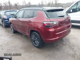 2022 Jeep Compass High Altitude with VIN 3C4NJDCB8NT157535, listed as a IAAI auction lot 41752395 with 30,464 mi miles and . Bid and sale history available at DreamBid. Image 3.