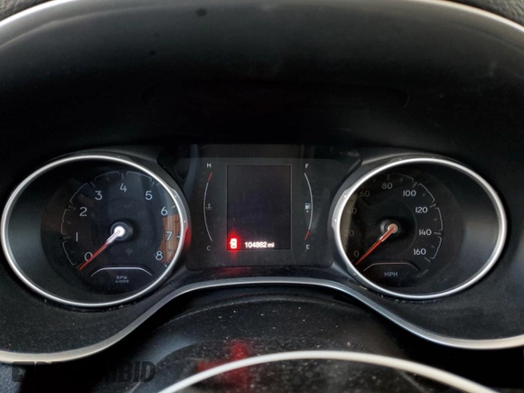2018 Jeep Compass Altitude with VIN 3C4NJCBB2JT304972, listed as a Copart auction lot 44030125 with 104,862 mi miles and Clean title. Bid and sale history available at DreamBid. Image 9.