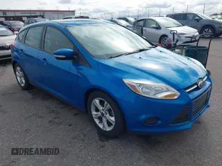 2014 Ford Focus SE z VIN 1FADP3K23EL396126, wystawiony jako IAAI lot #42380189 z przebiegiem 143 298 mil mil oraz . Historia ofert i sprzedaży dostępna na DreamBid. Obrazek 1.