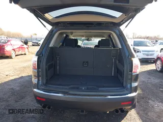 2011 GMC Acadia SL with VIN 1GKKRNED9BJ132814, listed as a IAAI auction lot 41433152 with 203,814 mi miles and . Bid and sale history available at carsss.com. Image 17.