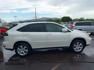 2007 Lexus RX 350 with VIN JTJGK31U870002338, listed as a IAAI auction lot 41755649 with 211,151 mi miles. Bid and sale history available at carsss.com. Image 14.