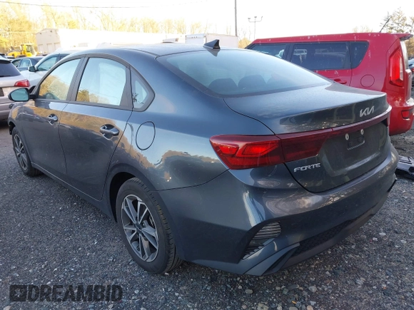 2024 Kia Forte LXS with VIN 3KPF24AD0RE806826, listed as a IAAI auction lot 41265049 with 3,687 mi miles. Bid and sale history available at carsss.com. Image 3.