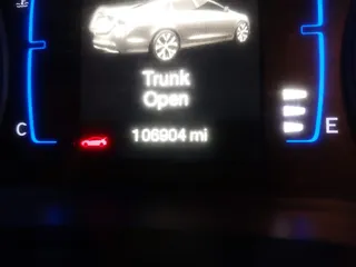 2015 Chrysler 200 Limited с VIN 1C3CCCAB1FN533366, выставлен на аукционе IAAI как лот 41921928 с пробегом 106 904 миль миль и . История ставок и продаж доступна на DreamBid. Изображение 15.
