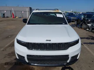 2023 Jeep Grand Cherokee Limited with VIN 1C4RJKBGXP8892800, listed as a IAAI auction lot 42161939 with Not provided miles and . Bid and sale history available at DreamBid. Image 6.