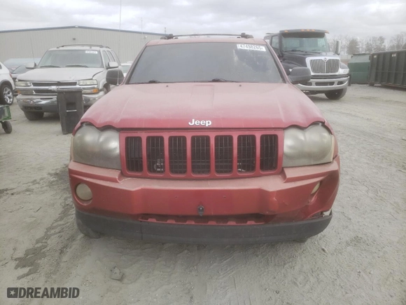 2005 Jeep Grand Cherokee Laredo with VIN 1J4HR48N25C564751, listed as a Copart auction lot 47498265 with 208,719 mi miles and Salvage Title. Bid and sale history available at carsss.com. Image 5.