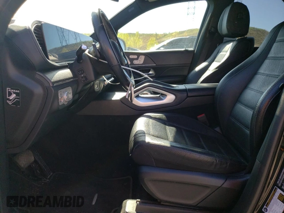 2020 Mercedes-Benz GLS 450 z VIN 4JGFF5KE6LA132513, wystawiony jako Copart lot #53993955 z przebiegiem 76 140 mil mil oraz Szkoda całkowita • Salvage title. Historia ofert i sprzedaży dostępna na DreamBid. Obrazek 7.