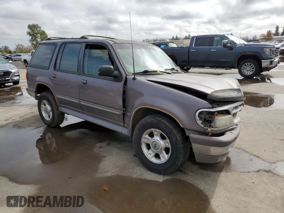 1996 Ford Explorer XL z VIN 1FMDU34X6TZB71667, wystawiony jako Copart lot #51969375 z przebiegiem 226 288 mil mil oraz Szkody całkowita. Historia ofert i sprzedaży dostępna na DreamBid. Obrazek 4.