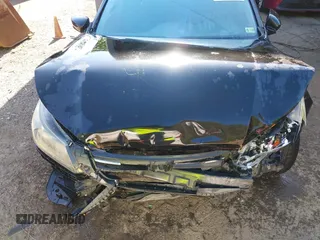 2014 Honda Accord Sport with VIN 1HGCR2F52EA214654, listed as a IAAI auction lot 42048759 with 165,197 mi miles and . Bid and sale history available at carsss.com. Image 10.