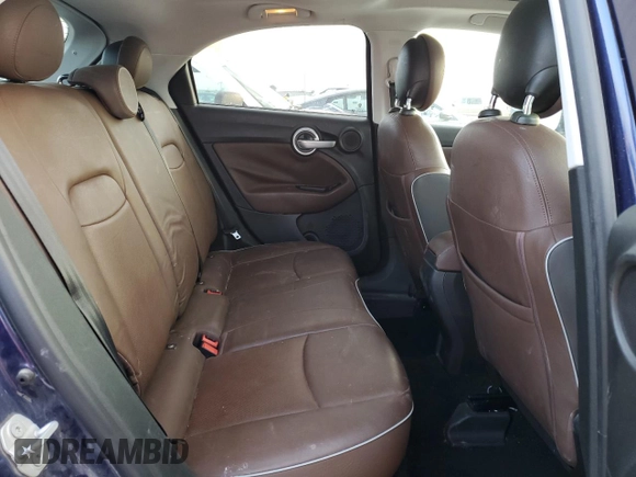 2018 FIAT 500X Trekking z VIN ZFBCFXCB8JP672062, wystawiony jako Copart lot #44518825 z przebiegiem 95 915 mil mil oraz Szkody całkowita. Historia ofert i sprzedaży dostępna na DreamBid. Obrazek 12.