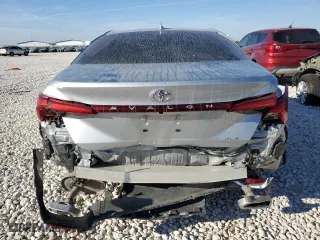 2022 Toyota Avalon XLE with VIN 4T1JZ1FB4NU077717, listed as a Copart auction lot 82772264 with 47,926 mi miles and Salvage Title. Bid and sale history available at carsss.com. Image 6.