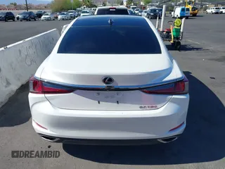 2019 Lexus ES 350 with VIN 58ABZ1B15KU032601, listed as a IAAI auction lot 42334337 with 82,599 mi miles and . Bid and sale history available at DreamBid. Image 17.
