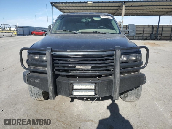 2003 Chevrolet Suburban LT with VIN 3GNGK26G33G189968, listed as a Copart auction lot 53857205 with 164,645 mi miles and Salvage Title. Bid and sale history available at carsss.com. Image 5.