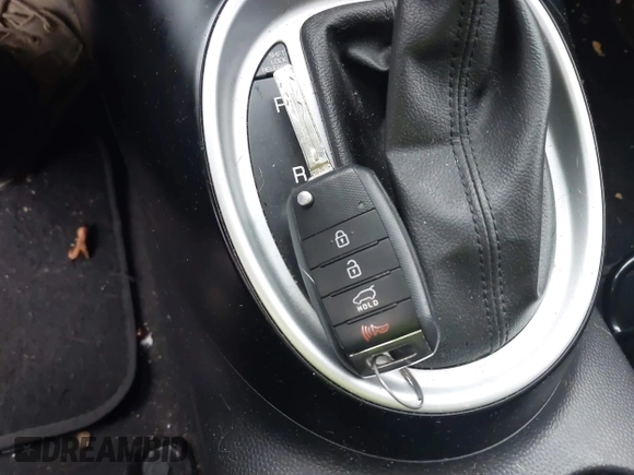 2015 Kia Soul z VIN KNDJN2A20F7125131, wystawiony jako IAAI lot #42231466 z przebiegiem 138 003 mil mil oraz . Historia ofert i sprzedaży dostępna na DreamBid. Obrazek 11.