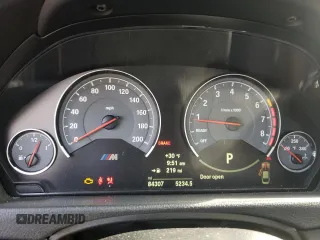 2015 BMW M4 z VIN WBS3R9C56FK329676, wystawiony jako Copart lot #39219683 z przebiegiem 84 307 mil mil oraz . Historia ofert i sprzedaży dostępna na DreamBid. Obrazek 9.