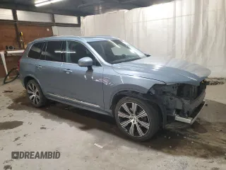 2020 Volvo XC90 Inscription with VIN YV4A221L2L1536253, listed as a Copart auction lot 76448954 with 70,705 mi miles and Salvage title. Bid and sale history available at DreamBid. Image 4.