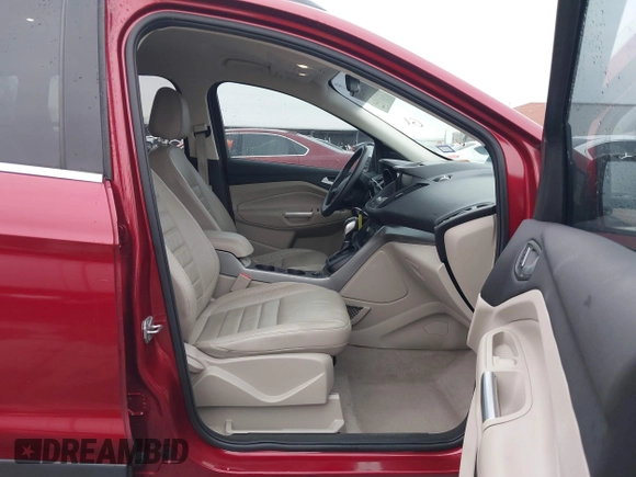 2015 Ford Escape SE with VIN 1FMCU0GXXFUC74470, listed as a IAAI auction lot 41419669 with 94,107 mi miles. Bid and sale history available at carsss.com. Image 5.