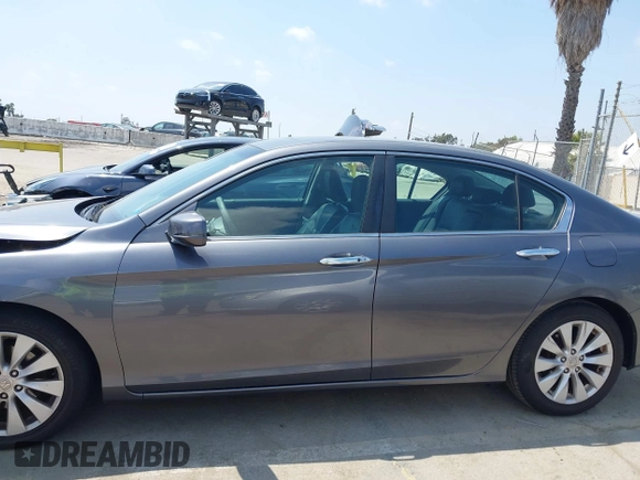 2013 Honda Accord EX-L with VIN 1HGCR2F88DA111442, listed as a IAAI auction lot 42138923 with 112,097 mi miles and . Bid and sale history available at DreamBid. Image 14.