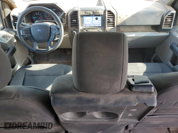 2019 Ford F-150 XL with VIN 1FTEW1EPXKKD82772, listed as a Copart auction lot 61176535 with 121,067 mi miles and Salvage title. Bid and sale history available at DreamBid. Image 8.