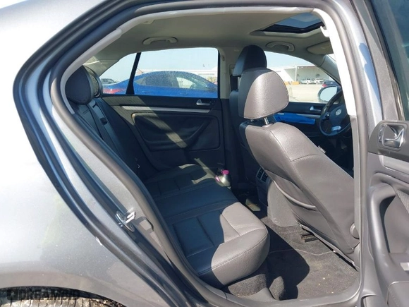 2008 Volkswagen Jetta Sedan Wolfsburg with VIN 3VWRJ71K98M196183, listed as a IAAI auction lot 41512701 with 95,231 mi miles. Bid and sale history available at carsss.com. Image 8.