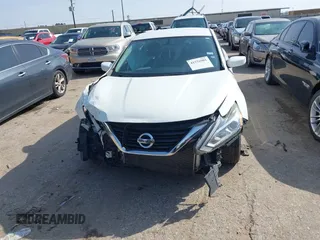 2017 Nissan Altima SV with VIN 1N4AL3AP8HC256167, listed as a IAAI auction lot 41576901 with 83,032 mi miles and . Bid and sale history available at DreamBid. Image 12.