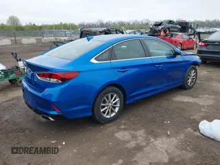 2018 Hyundai Sonata SE with VIN 5NPE24AF1JH688332, listed as a IAAI auction lot 41990382 with 156,363 mi miles and . Bid and sale history available at carsss.com. Image 4.