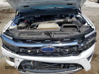 2024 Ford Expedition Max Limited with VIN 1FMJK2A80REA32893, listed as a Copart auction lot 62493855 with 32,254 mi miles and Non repairable. Bid and sale history available at DreamBid. Image 12.
