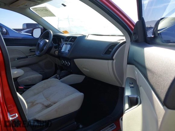 2018 Mitsubishi Outlander Sport ES 2.0 with VIN JA4AP3AU9JU026023, listed as a IAAI auction lot 40792379 with 147,749 mi miles. Bid and sale history available at carsss.com. Image 5.