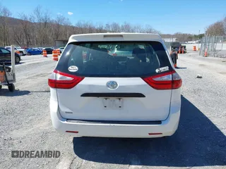 2015 Toyota Sienna L with VIN 5TDZK3DC3FS690484, listed as a IAAI auction lot 41888073 with 201,518 mi miles and . Bid and sale history available at carsss.com. Image 16.