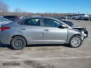 2022 Hyundai Accent SE with VIN 3KPC24A69NE183673, listed as a IAAI auction lot 41460736 with 14,841 mi miles. Bid and sale history available at carsss.com. Image 14.