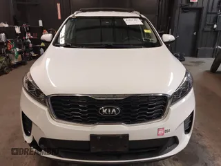 2019 Kia Sorento LX with VIN 5XYPGDA35KG451755, listed as a IAAI auction lot 42031207 with 73,158 mi miles. Bid and sale history available at carsss.com. Image 12.