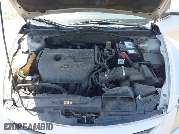 2009 Mazda 6 i Touring with VIN 1YVHP82A095M21620, listed as a IAAI auction lot 42171960 with 252,323 mi miles and . Bid and sale history available at carsss.com. Image 10.