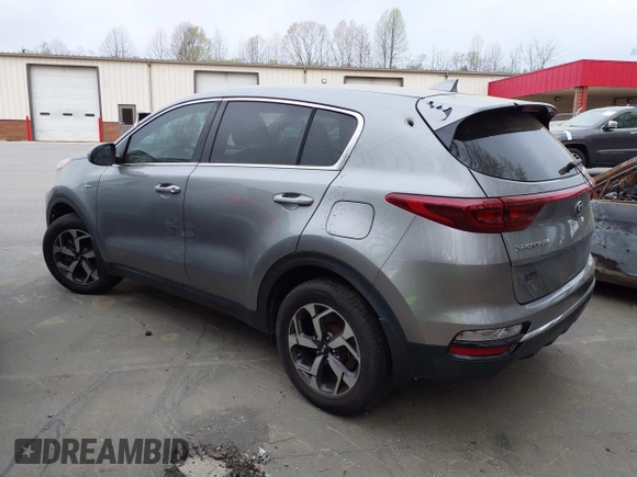 2020 Kia Sportage LX with VIN KNDPMCAC1L7839423, listed as a IAAI auction lot 41897838 with 50,818 mi miles. Bid and sale history available at carsss.com. Image 3.