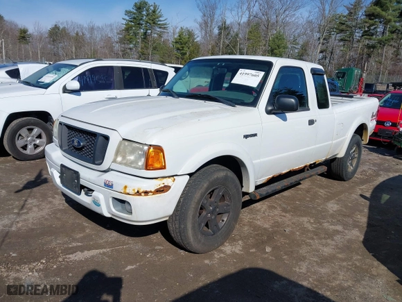 2005 Ford Ranger XLT with VIN 1FTZR45E75PA18244, listed as a IAAI auction lot 41997605 with 184,558 mi miles. Bid and sale history available at carsss.com. Image 2.