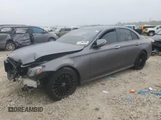 2018 Mercedes-Benz E 300 z VIN WDDZF4KB7JA383299, wystawiony jako Copart lot #51294295 z przebiegiem 80 727 mil mil oraz Szkoda całkowita • Salvage title. Historia ofert i sprzedaży dostępna na DreamBid. Obrazek 1.