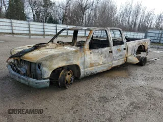 2000 Chevrolet Silverado 3500 z VIN 1GCHC33J1YF464147, wystawiony jako Copart lot #50864365 z przebiegiem Nie podano mil oraz Czysty tytuł • Clean title. Historia ofert i sprzedaży dostępna na DreamBid. Obrazek 1.