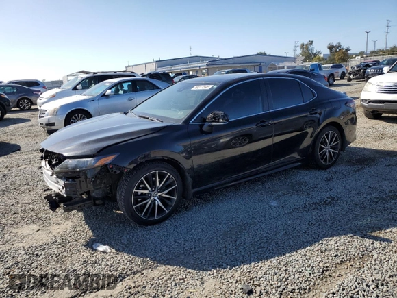 2023 Toyota Camry SE with VIN 4T1G11AK3PU827426, listed as a Copart auction lot 49271595 with 76,408 mi miles and Salvage Title. Bid and sale history available at DreamBid. Image 1.